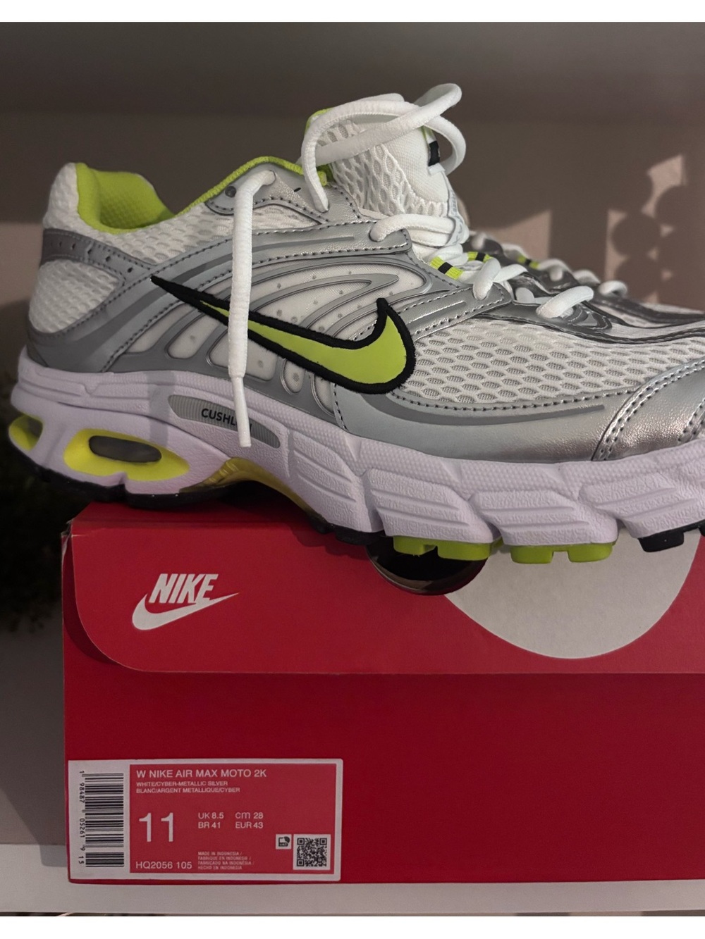 Nike Women’s Air Max Moto 2K White Silver Neon Green Athletic Running Shoes